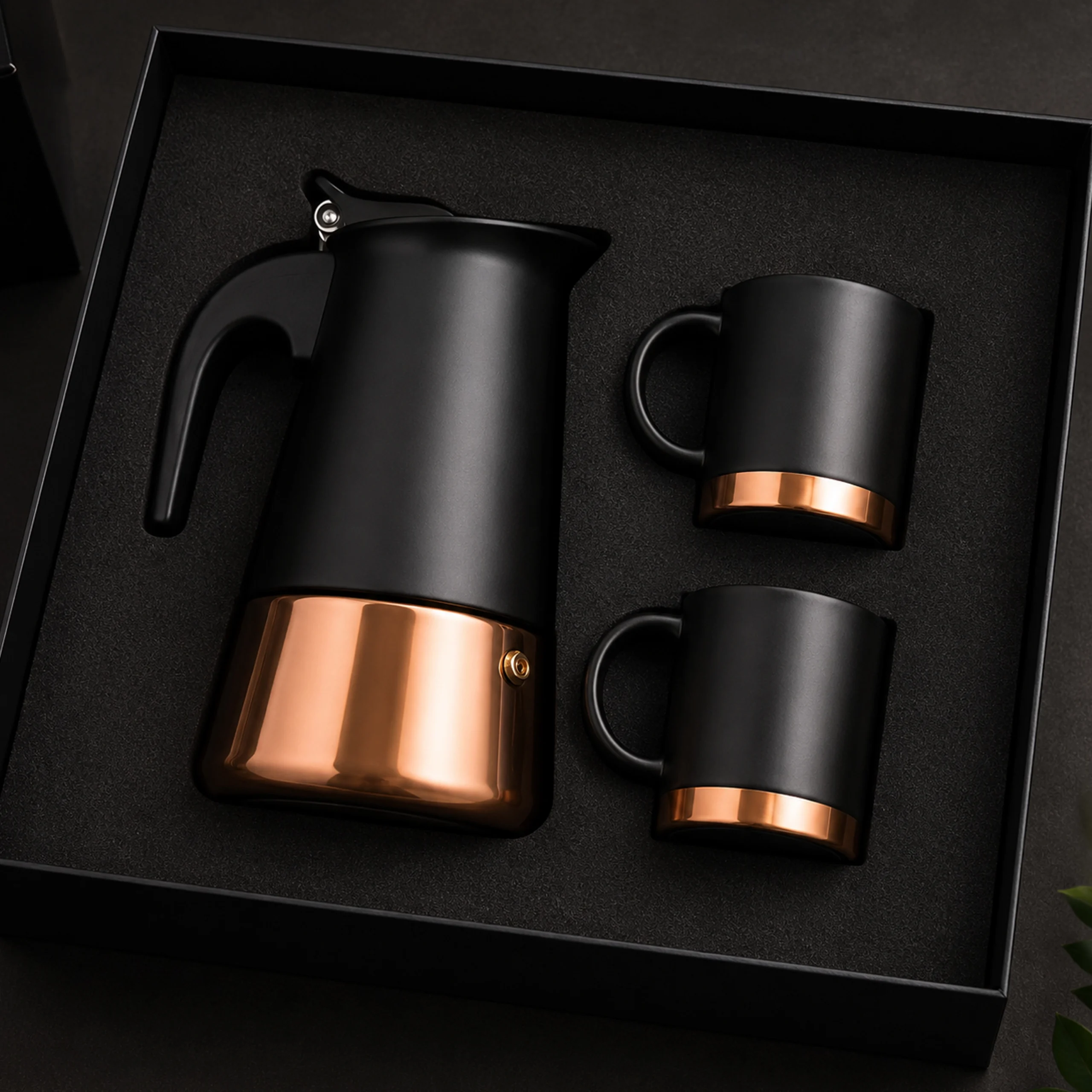 M56 Portada OK Set de Cafetera Italiana y Tazas M56 - Imagen 1
